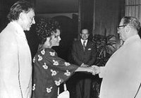 mit Richard Burton und Liz Taylor