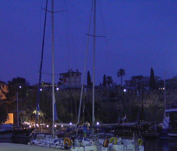 'amie' und 'Serap' im Stadthafen Antalya