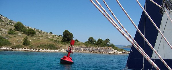 Backbord-Tonne